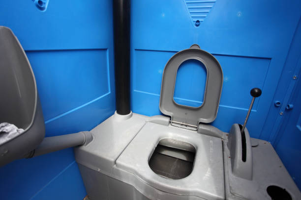 Best Portable toilet rental cost  in Fayette, IA